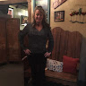 Meet your Posher, Kimberly